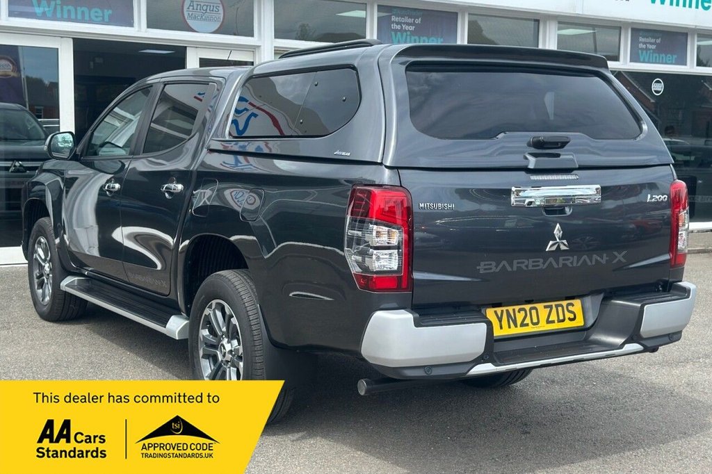 Mitsubishi L200