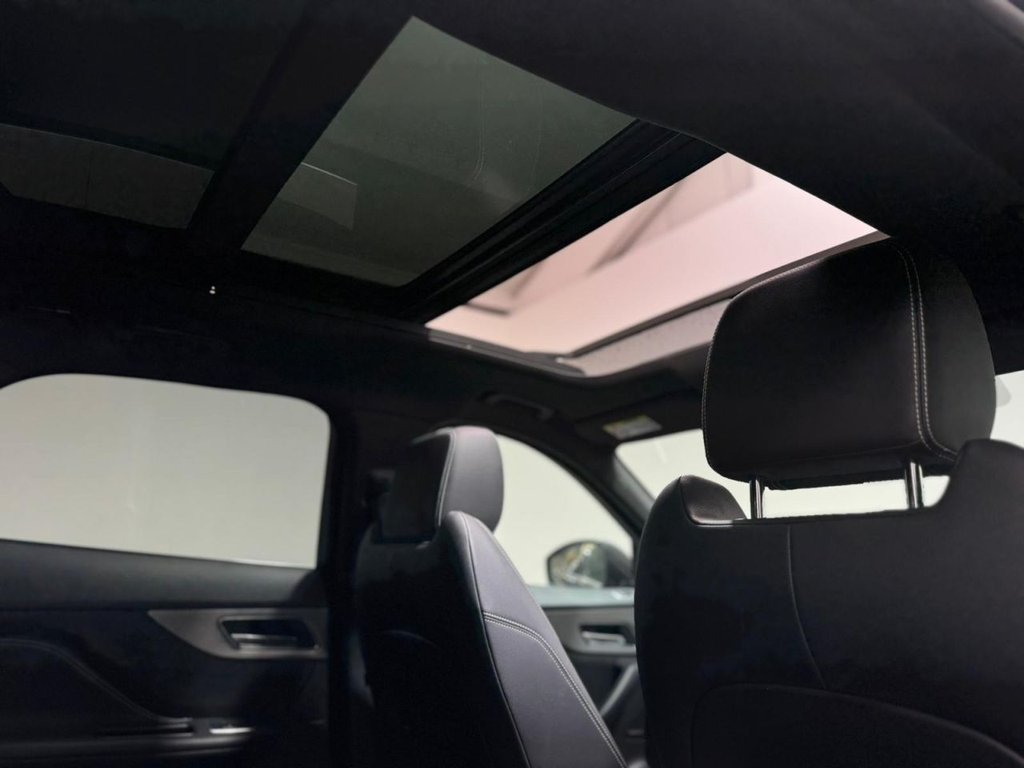 Jaguar F Pace