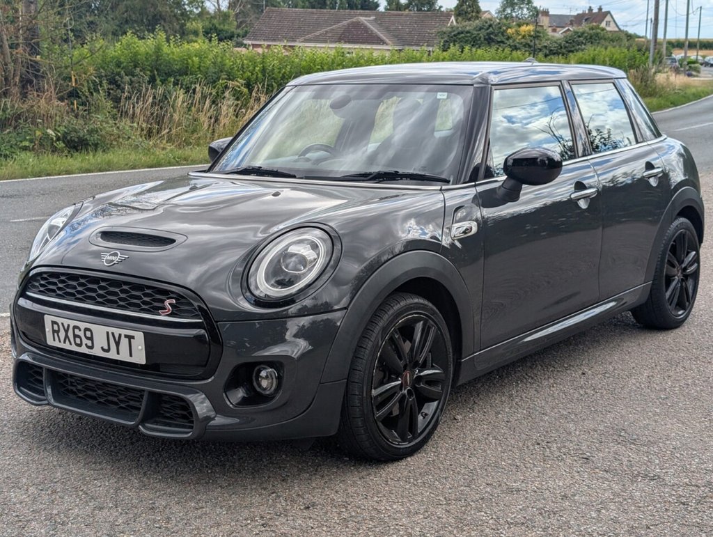 MINI Hatch