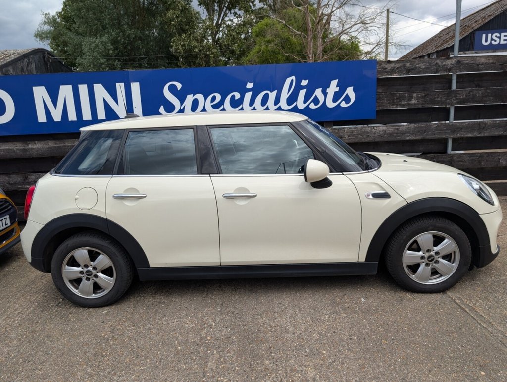 MINI Hatch