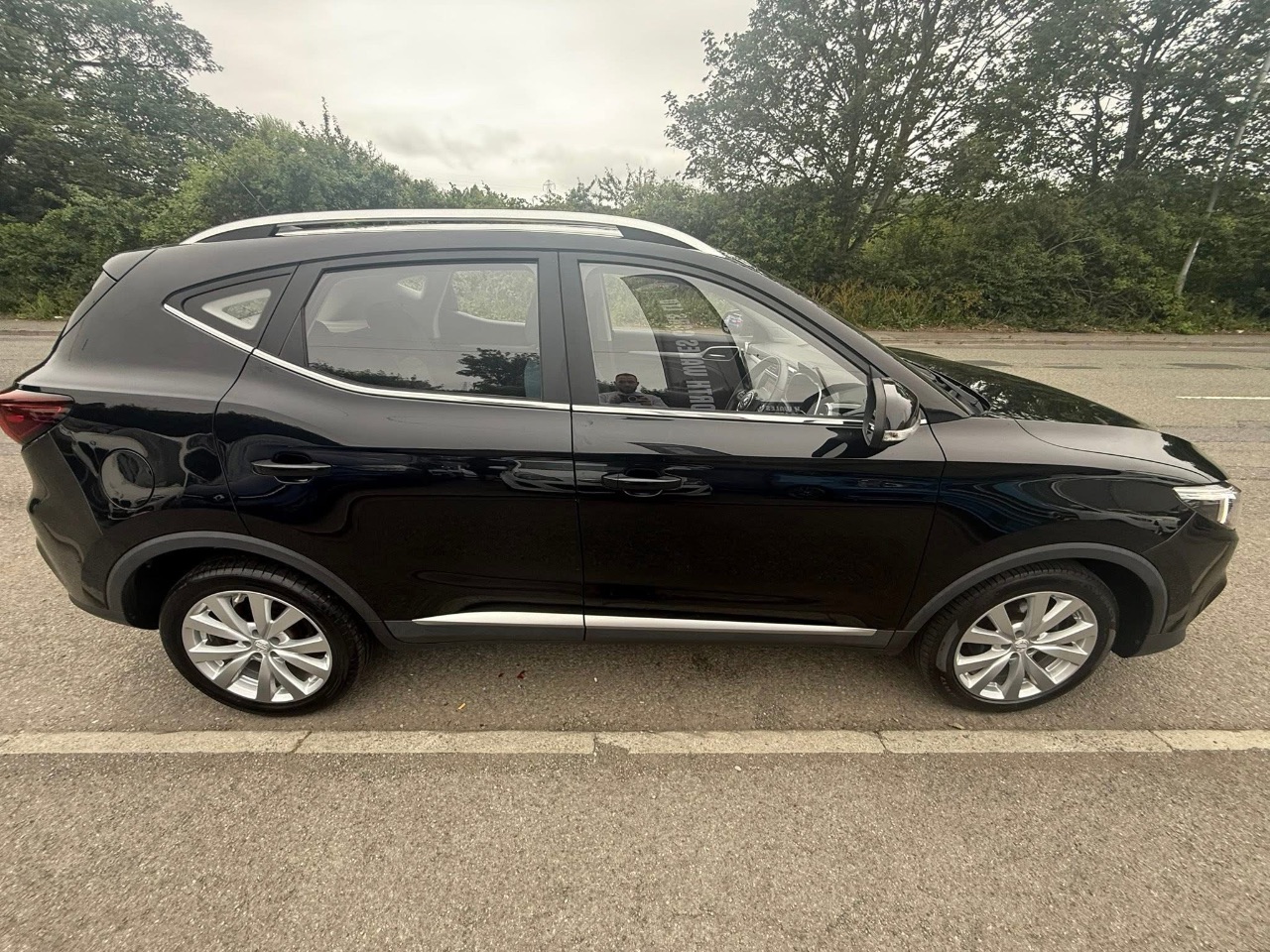 MG ZS