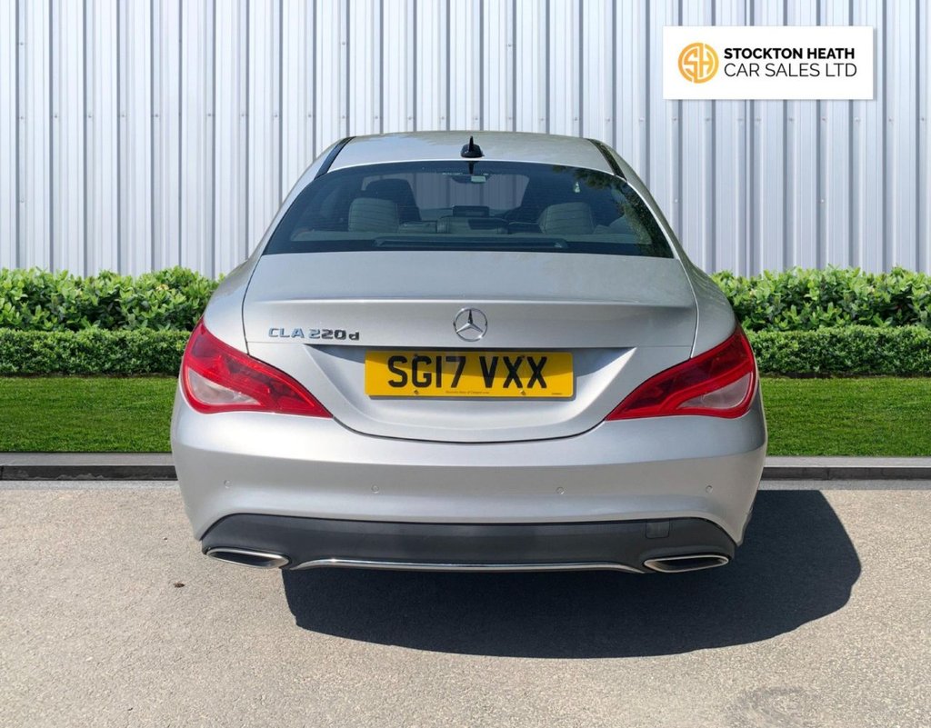 Mercedes Benz CLA