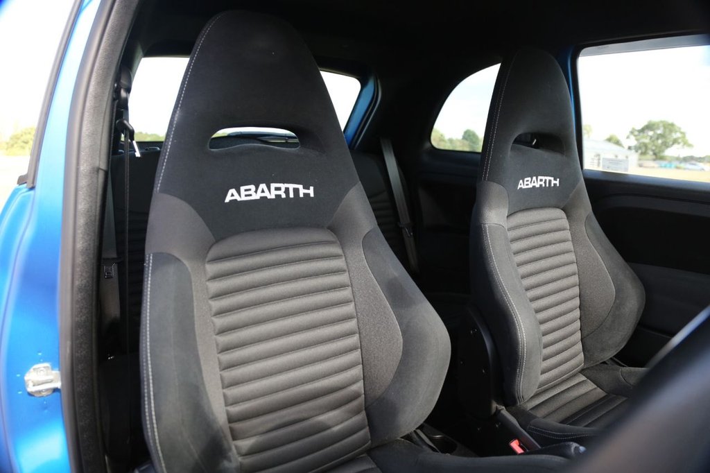 Abarth 595