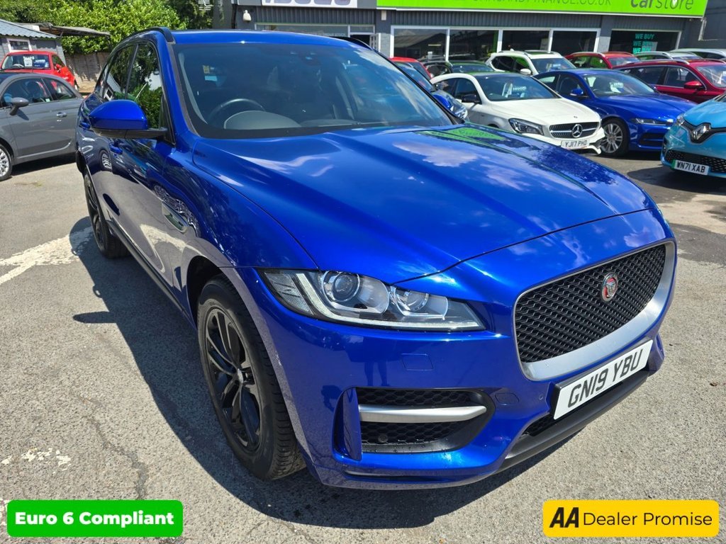 Jaguar F Pace