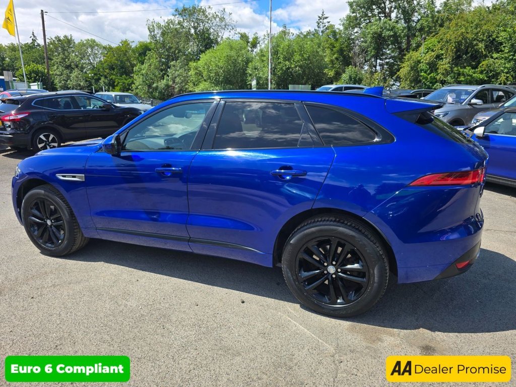 Jaguar F Pace