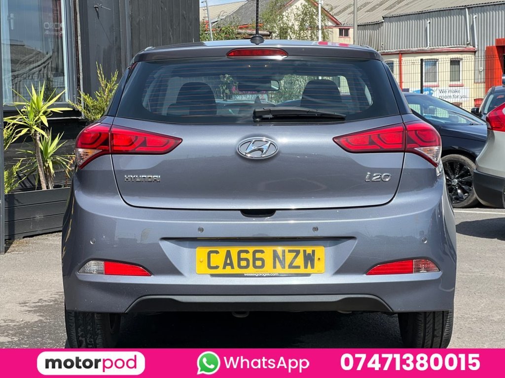 Hyundai i20