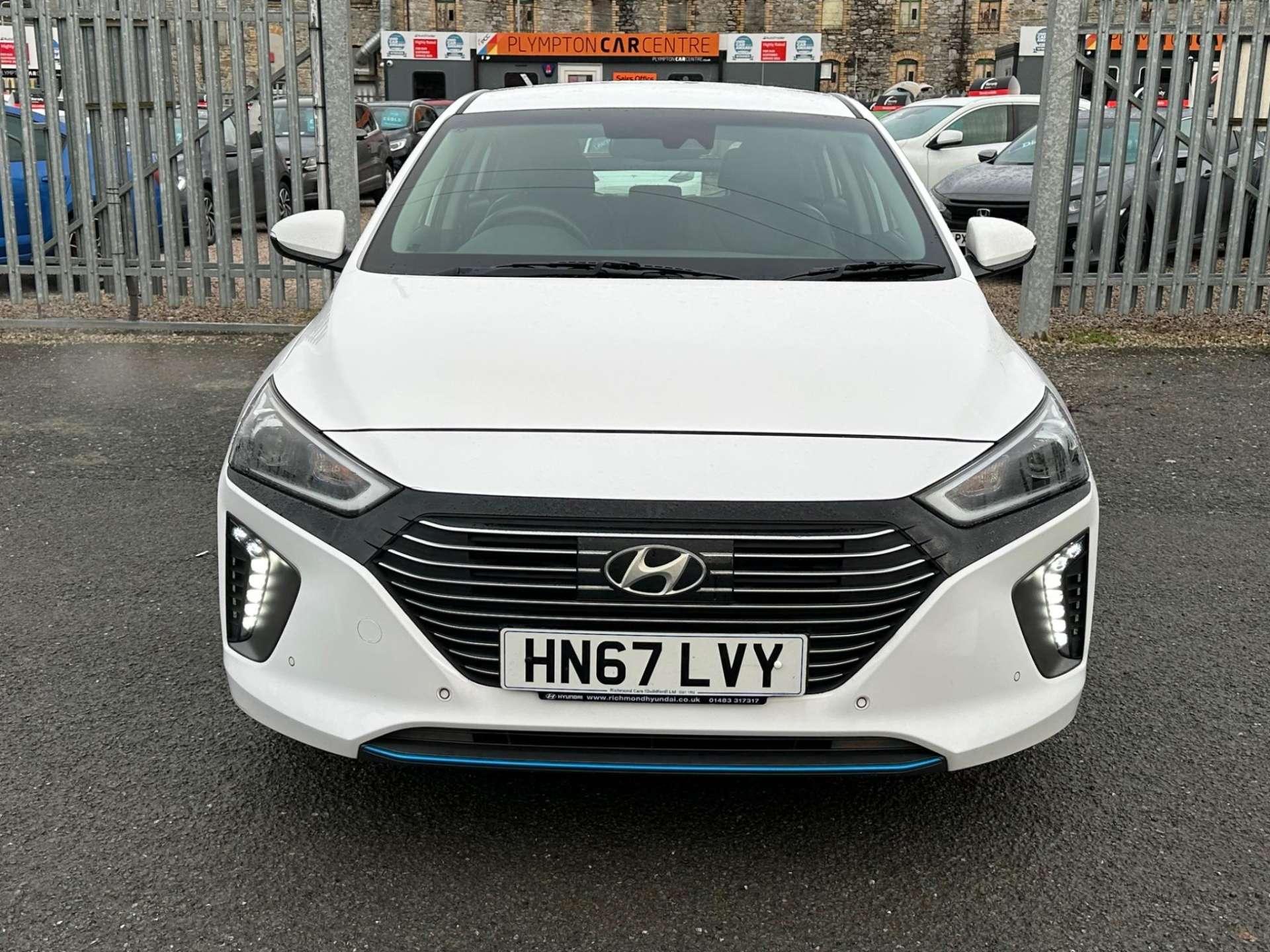 Hyundai IONIQ