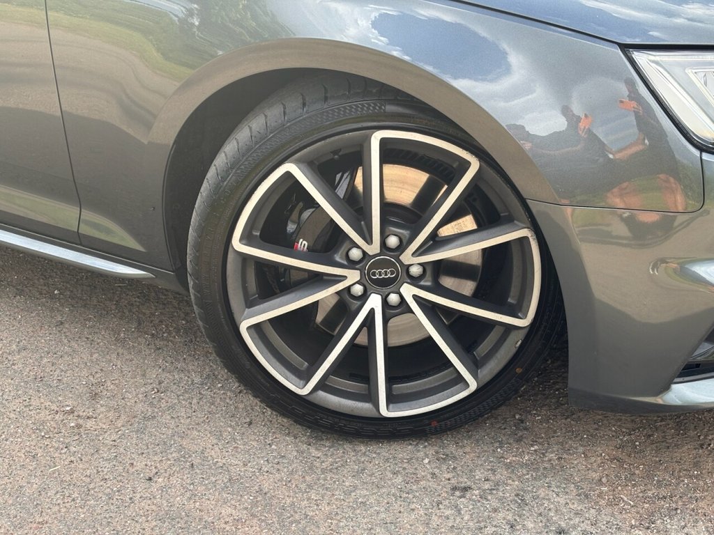 Audi S4