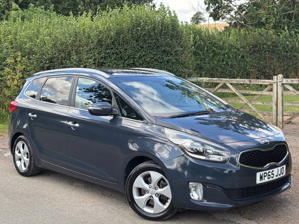 Kia Carens