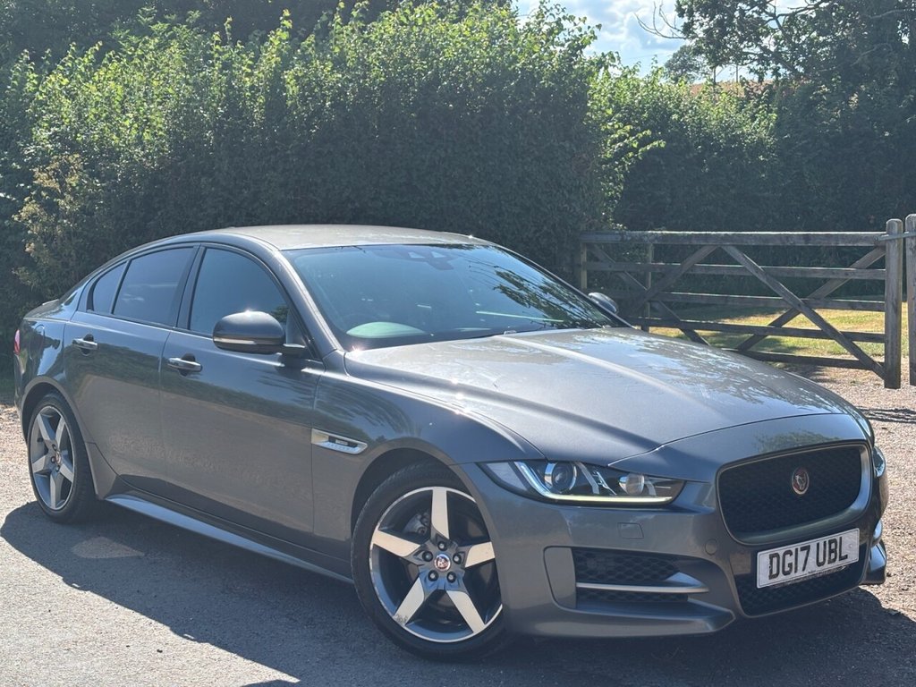 Jaguar XE