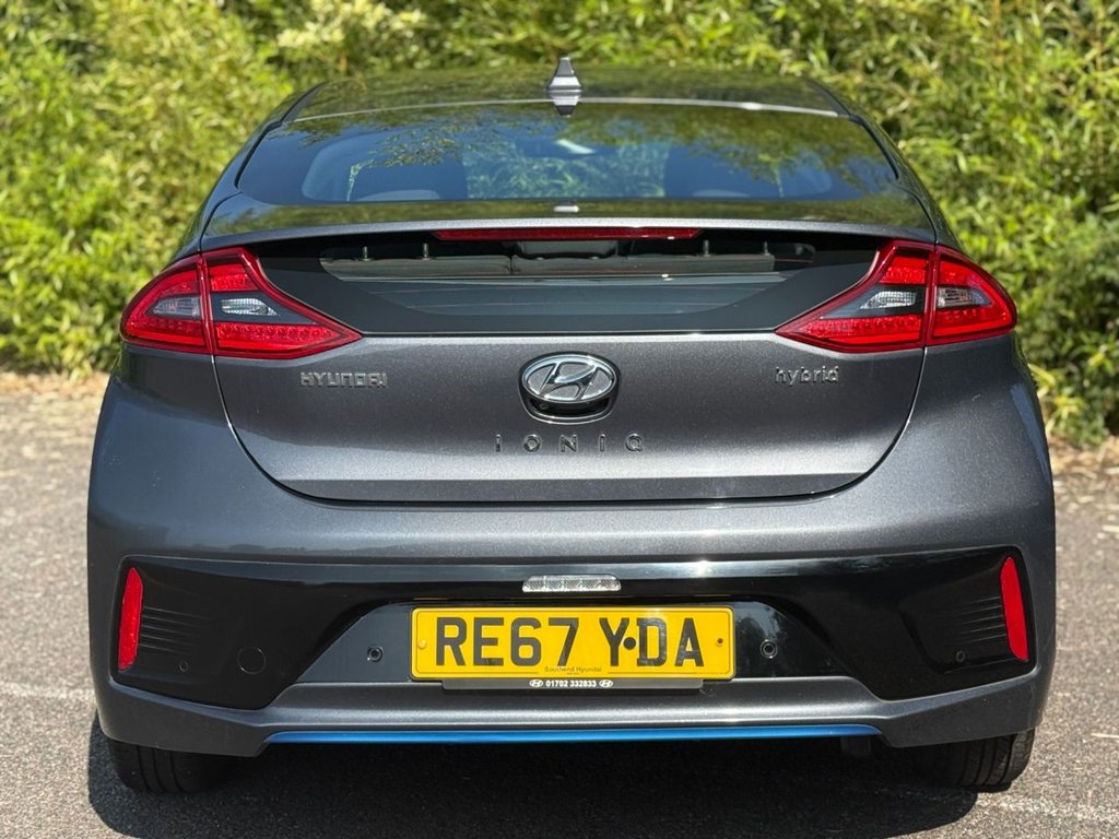 Hyundai IONIQ