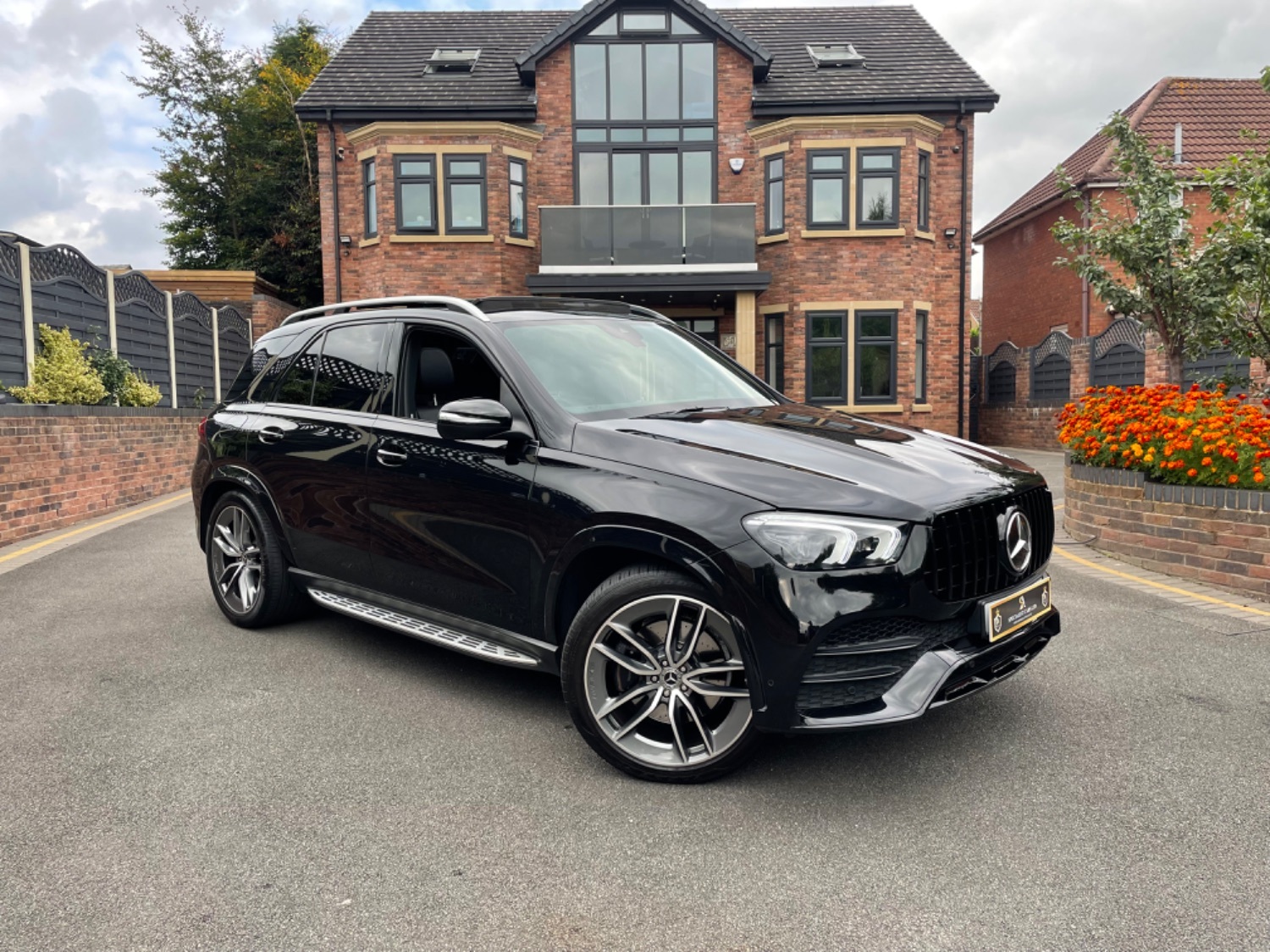 Mercedes Benz GLE-CLASS