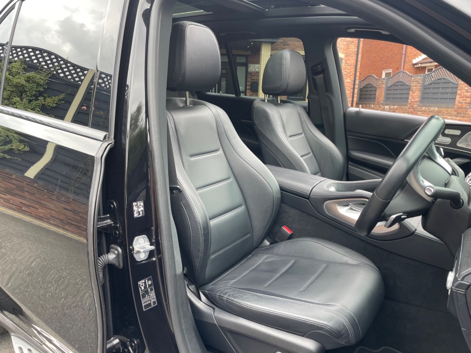 Mercedes Benz GLE-CLASS