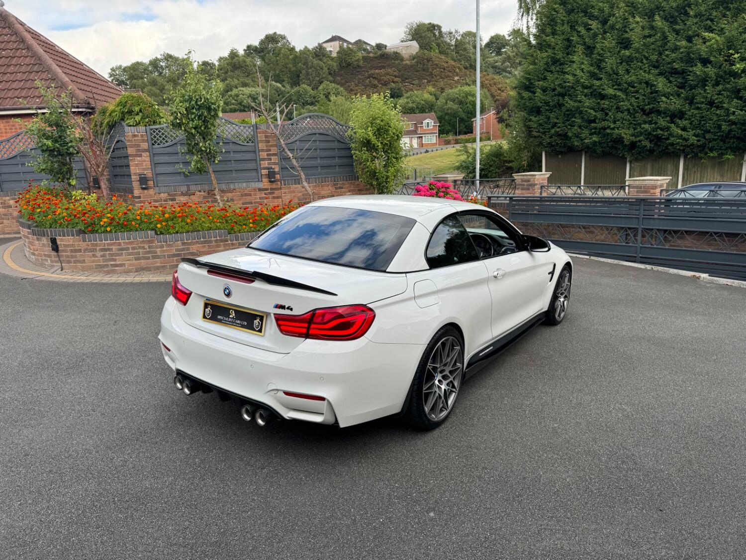 BMW M4