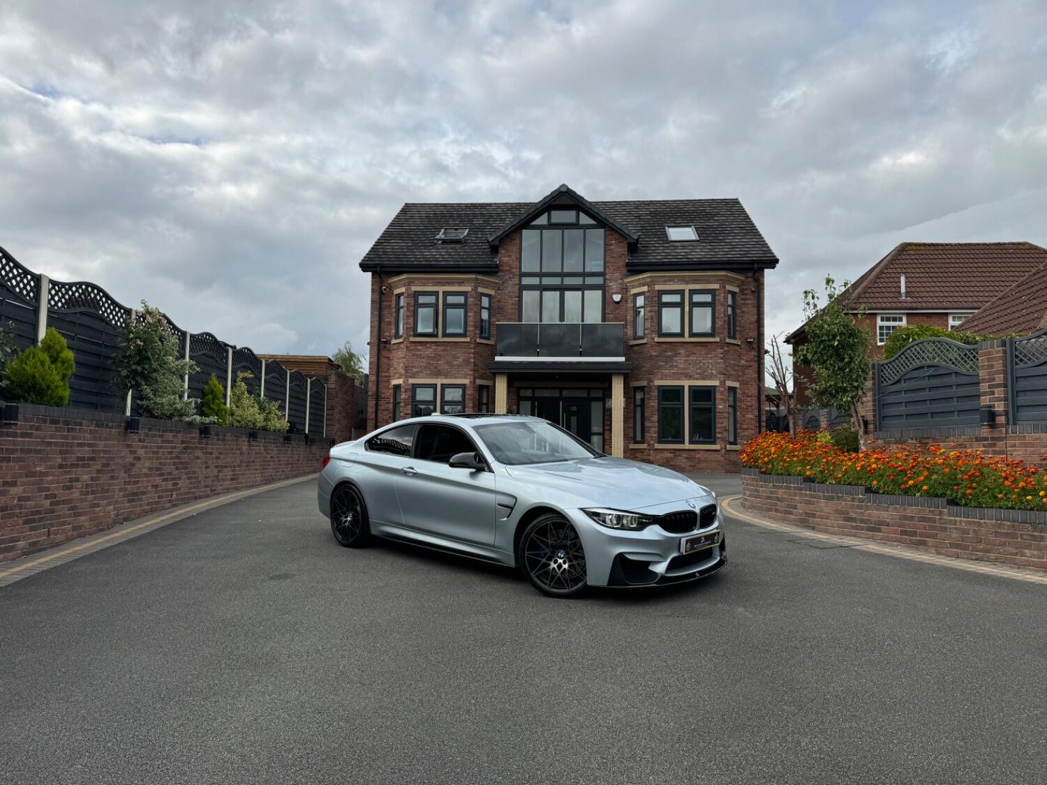 BMW M4