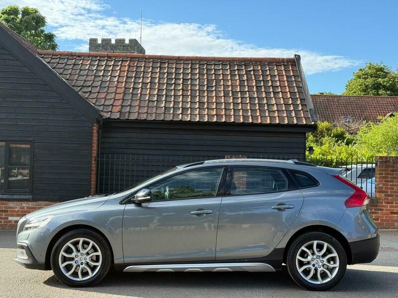 Volvo V40