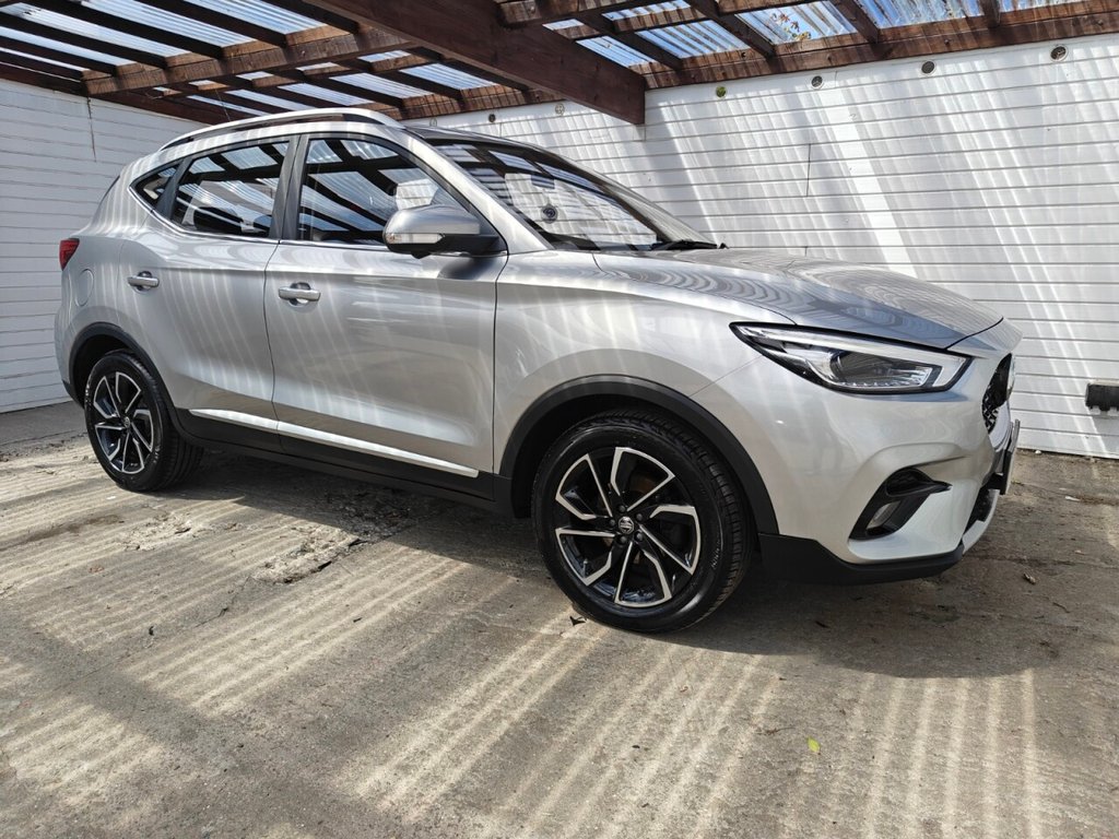 MG ZS