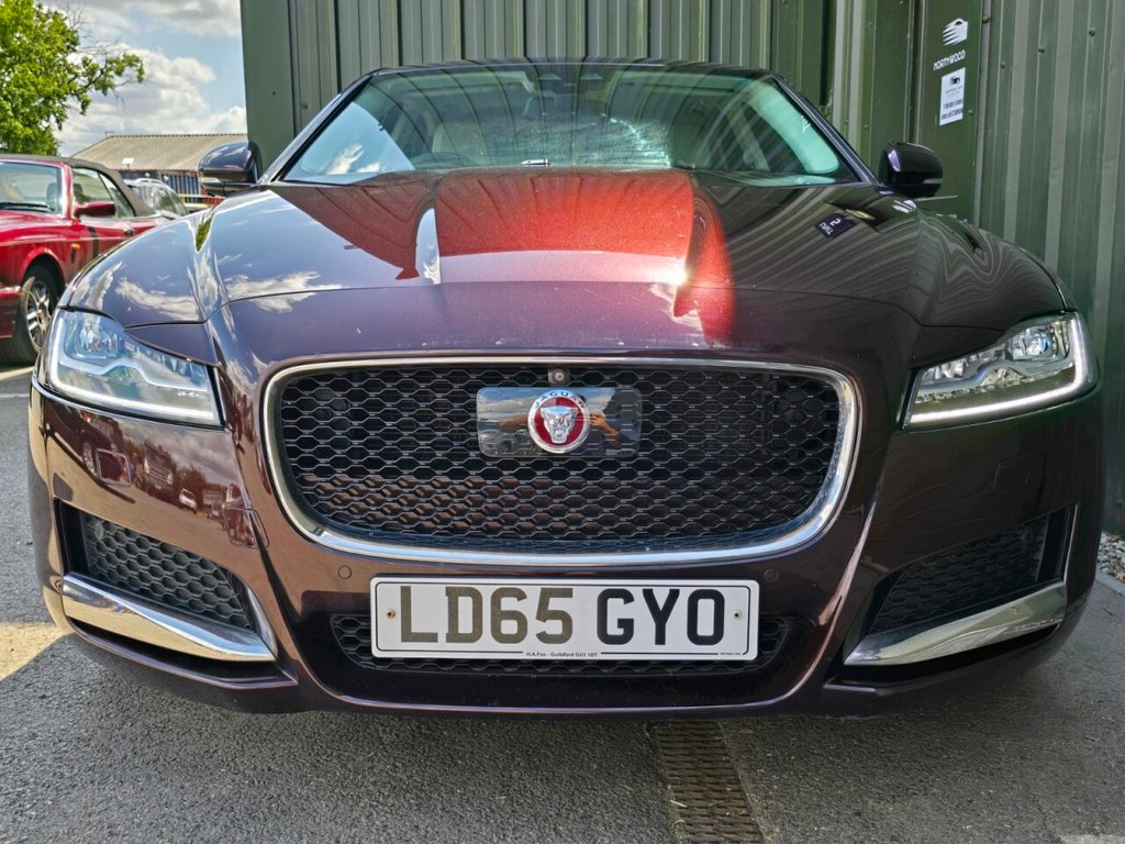 Jaguar XF