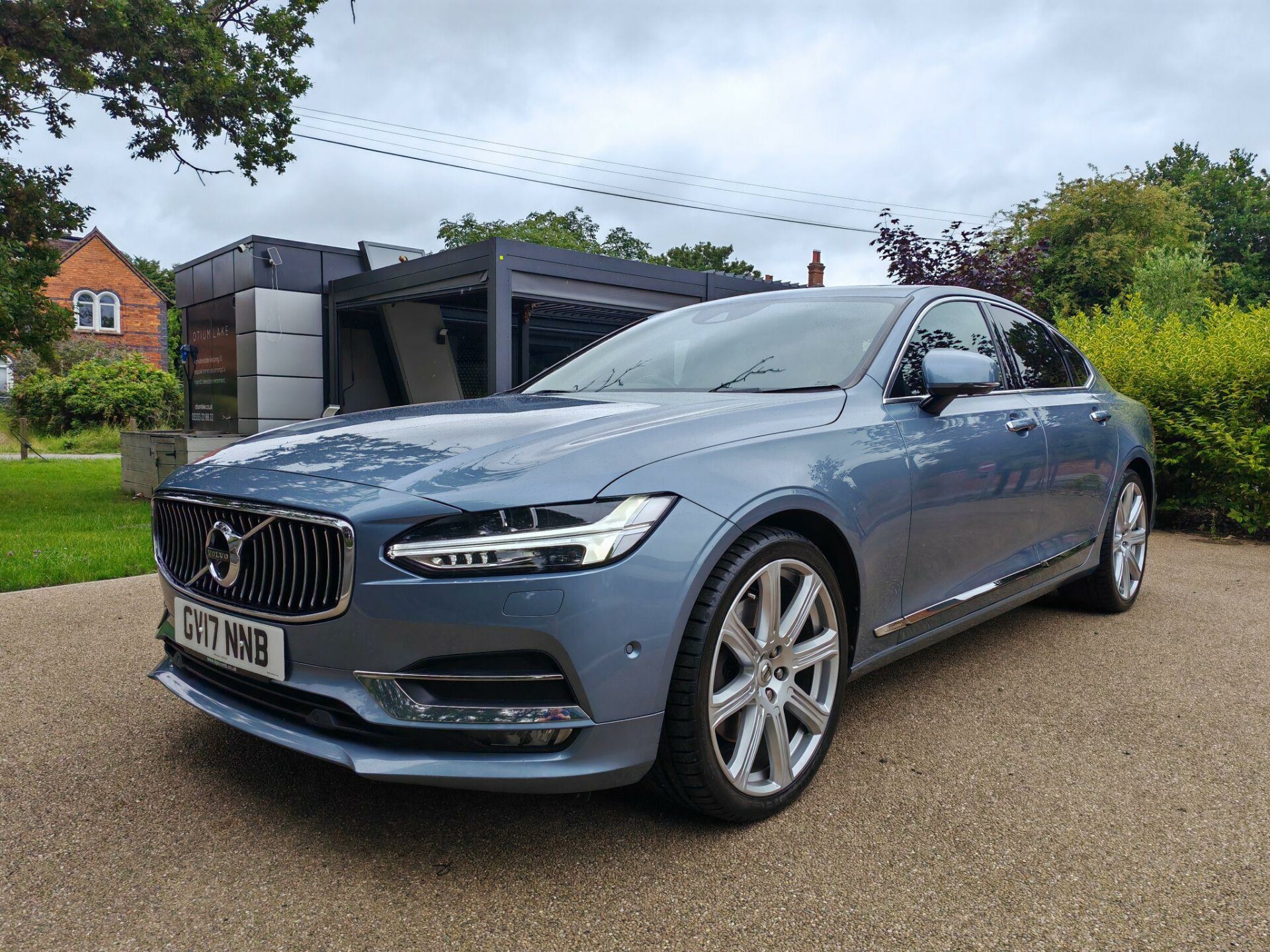 Volvo S90
