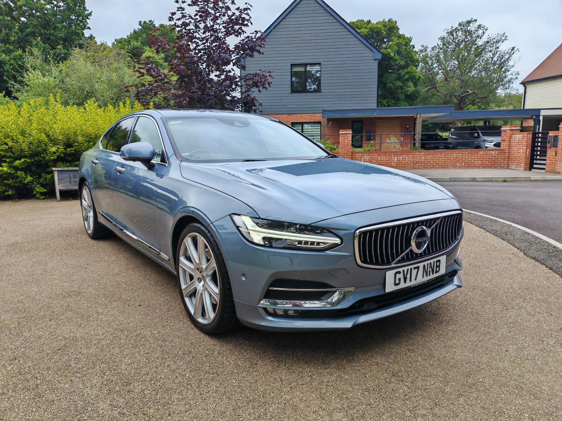 Volvo S90