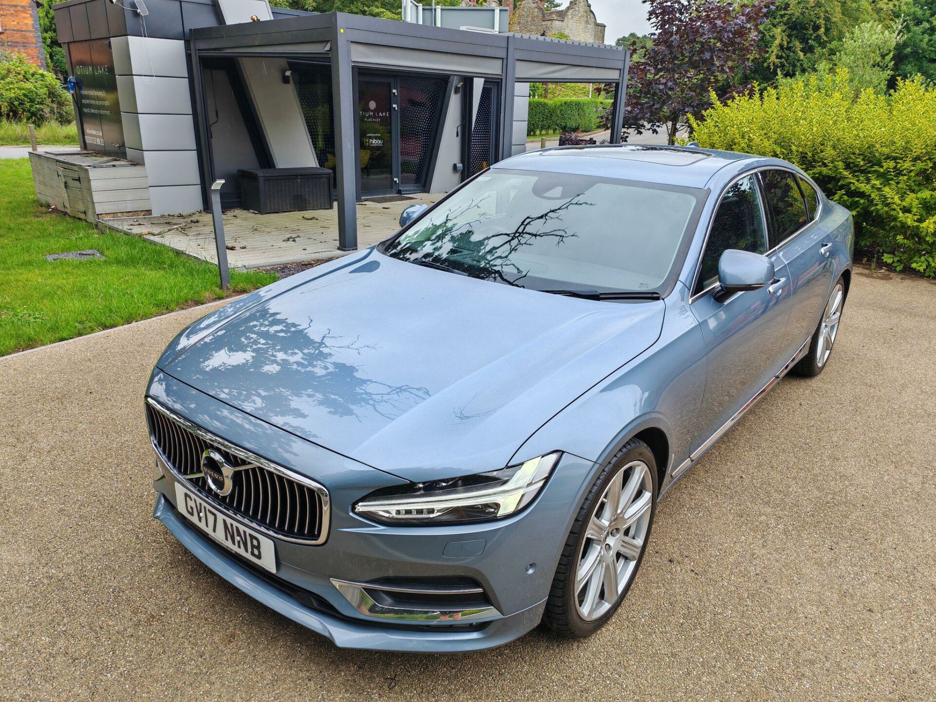 Volvo S90