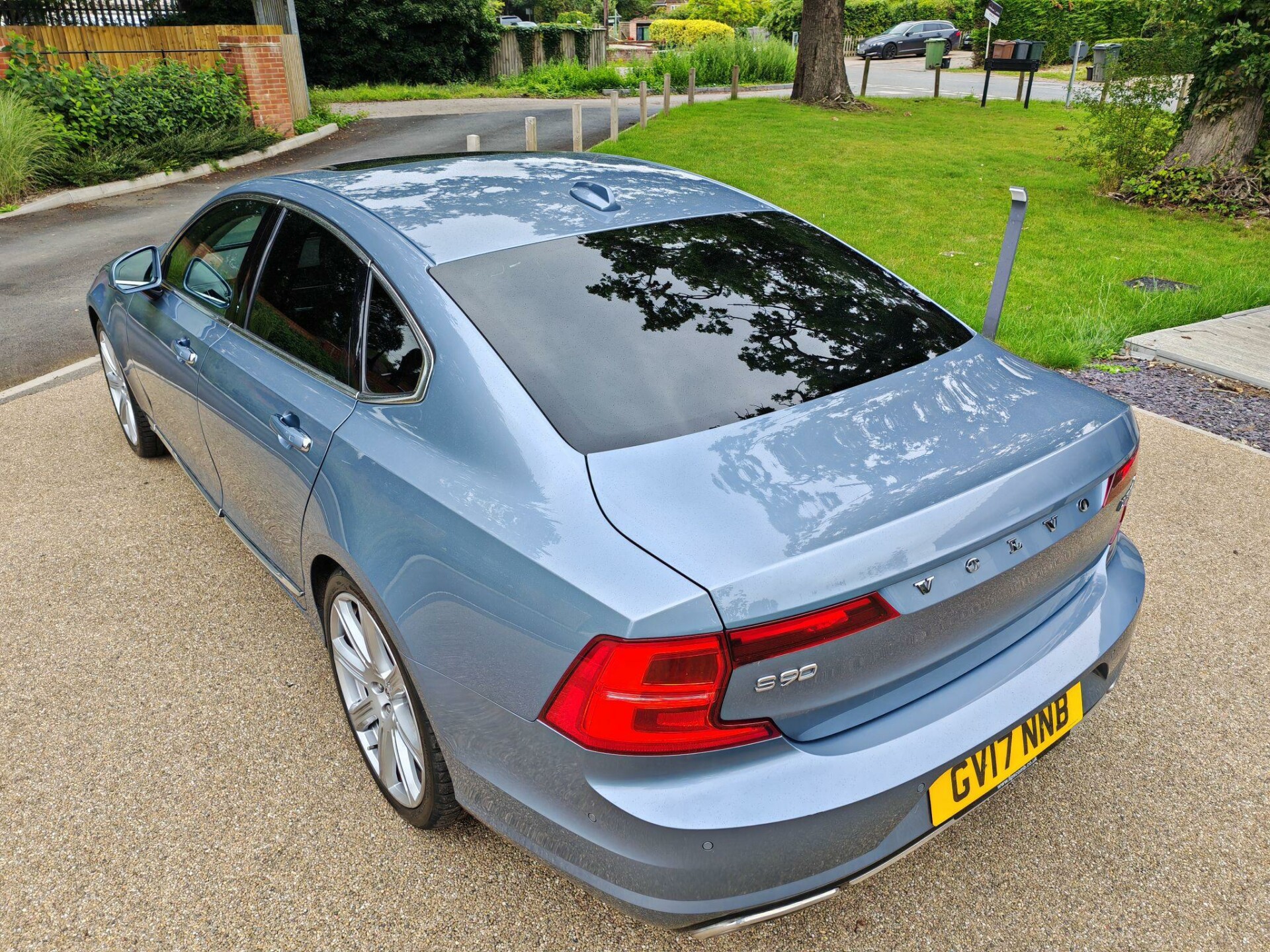 Volvo S90