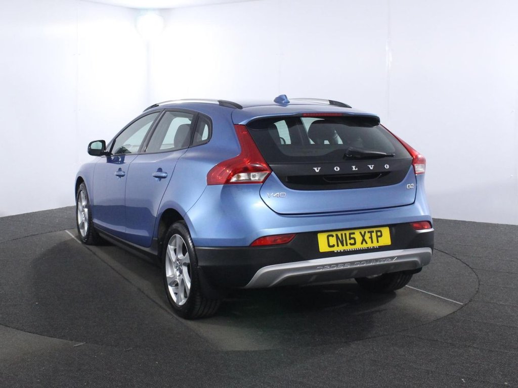 Volvo V40