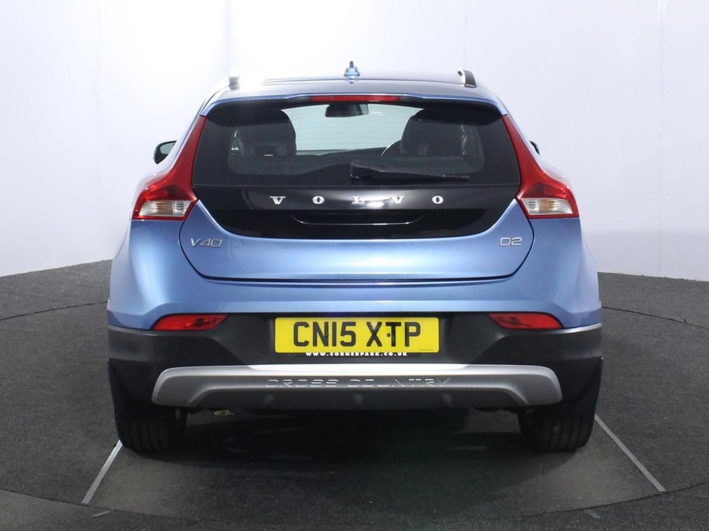 Volvo V40