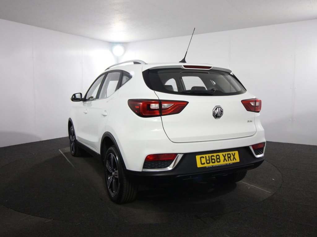MG ZS