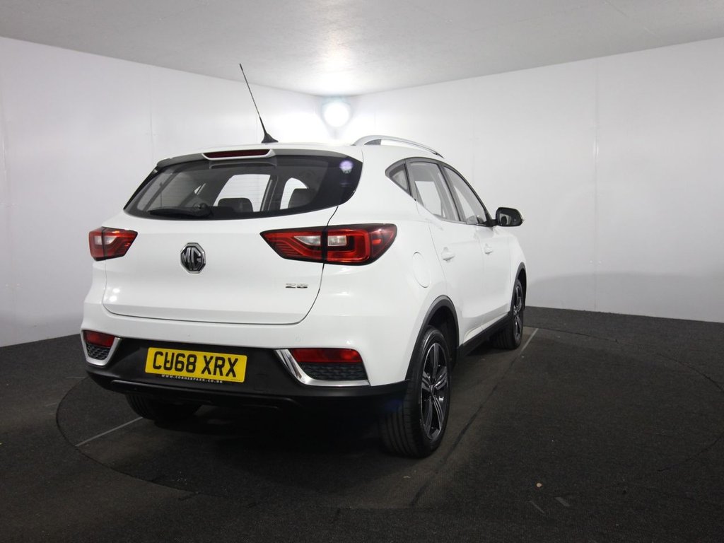 MG ZS