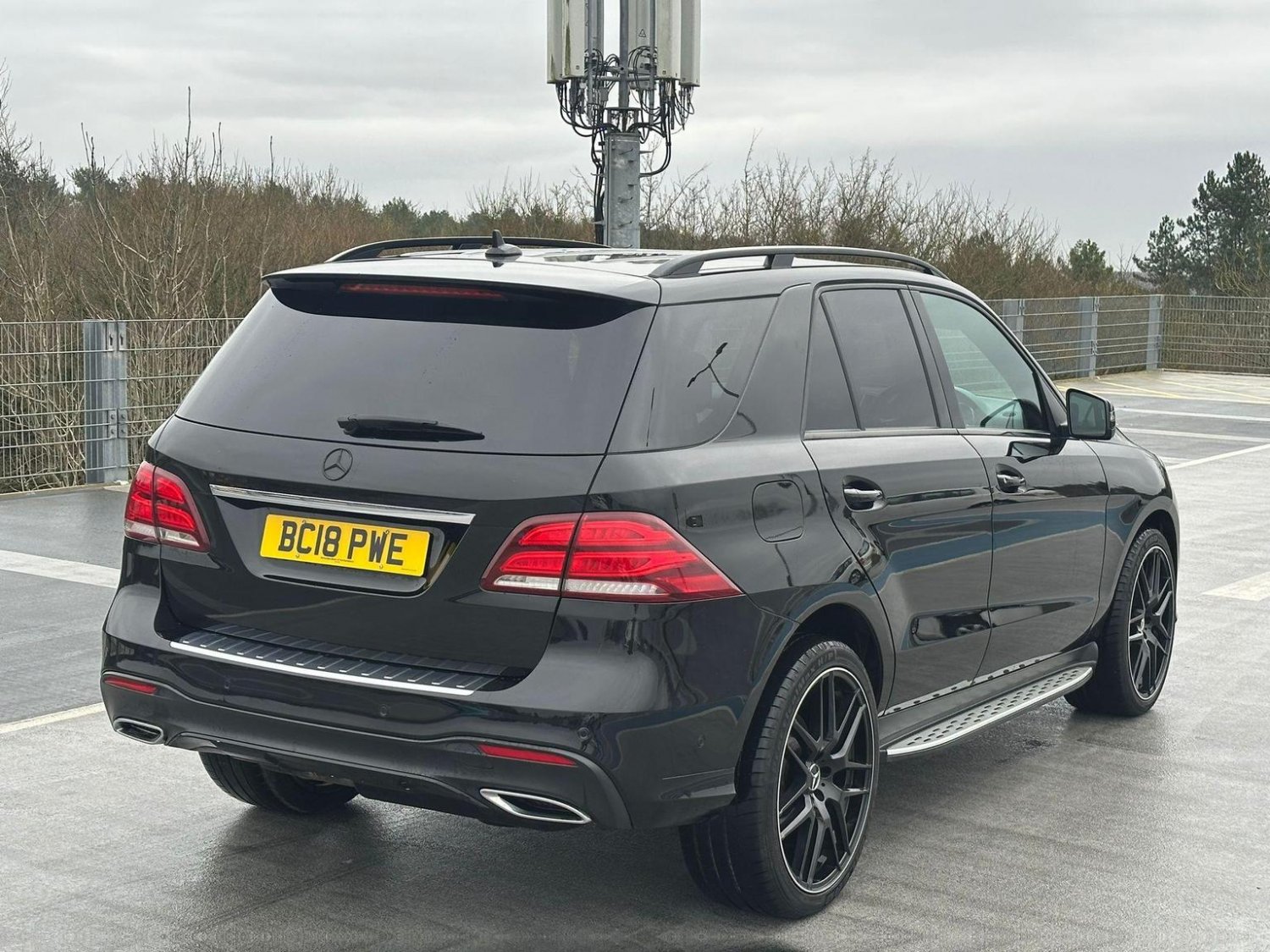 Mercedes Benz GLE-CLASS
