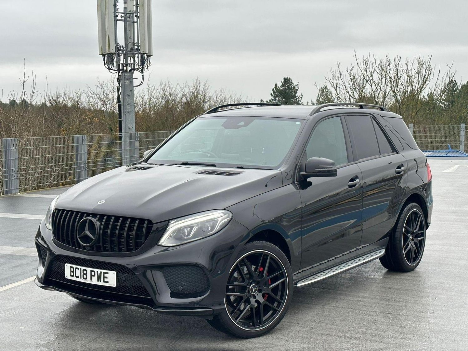 Mercedes Benz GLE-CLASS