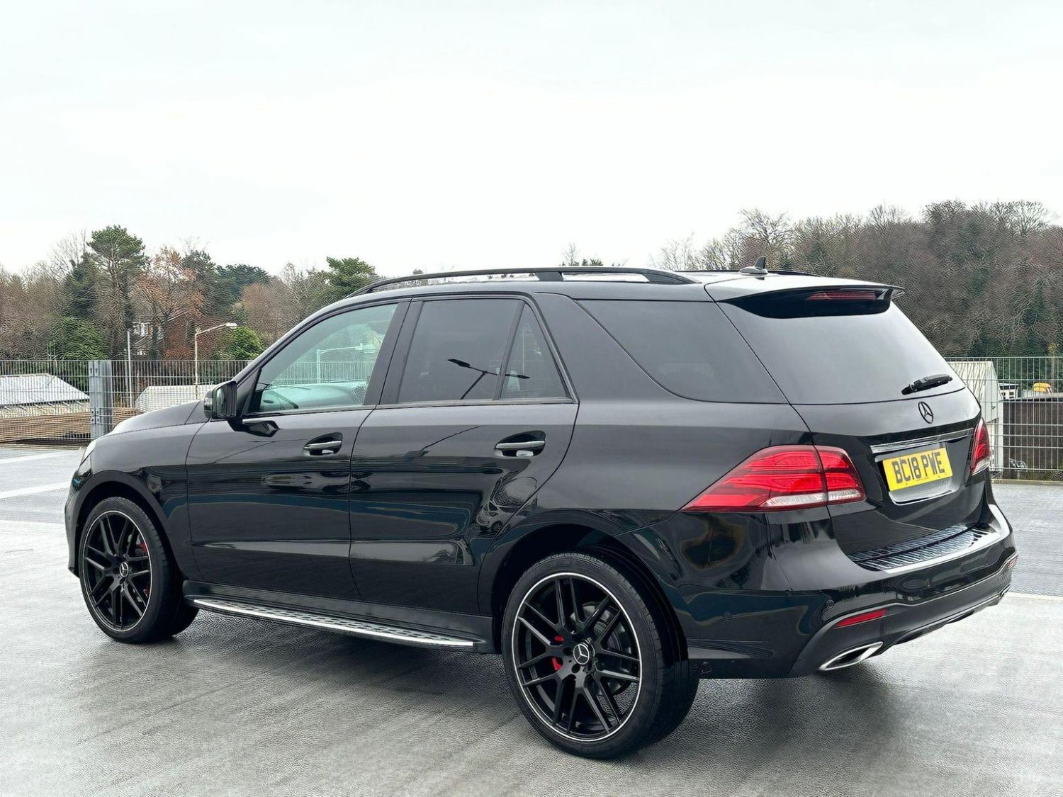 Mercedes Benz GLE-CLASS