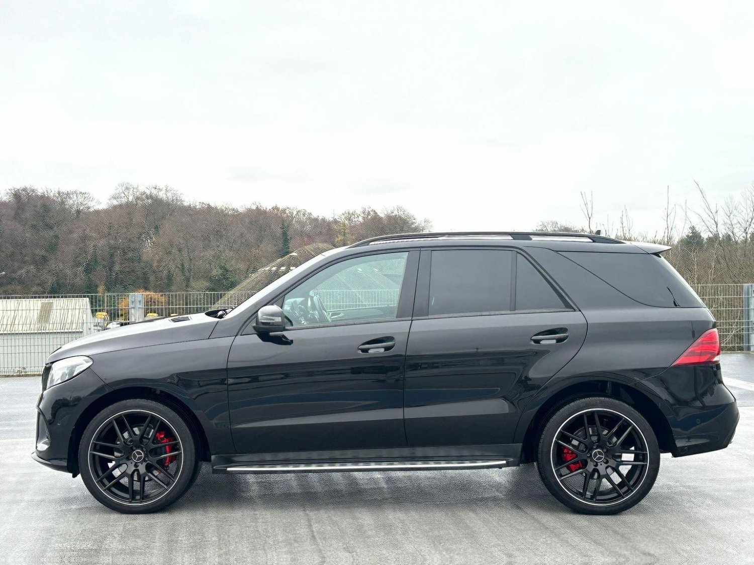 Mercedes Benz GLE-CLASS