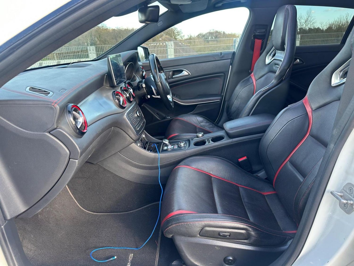Mercedes Benz CLA