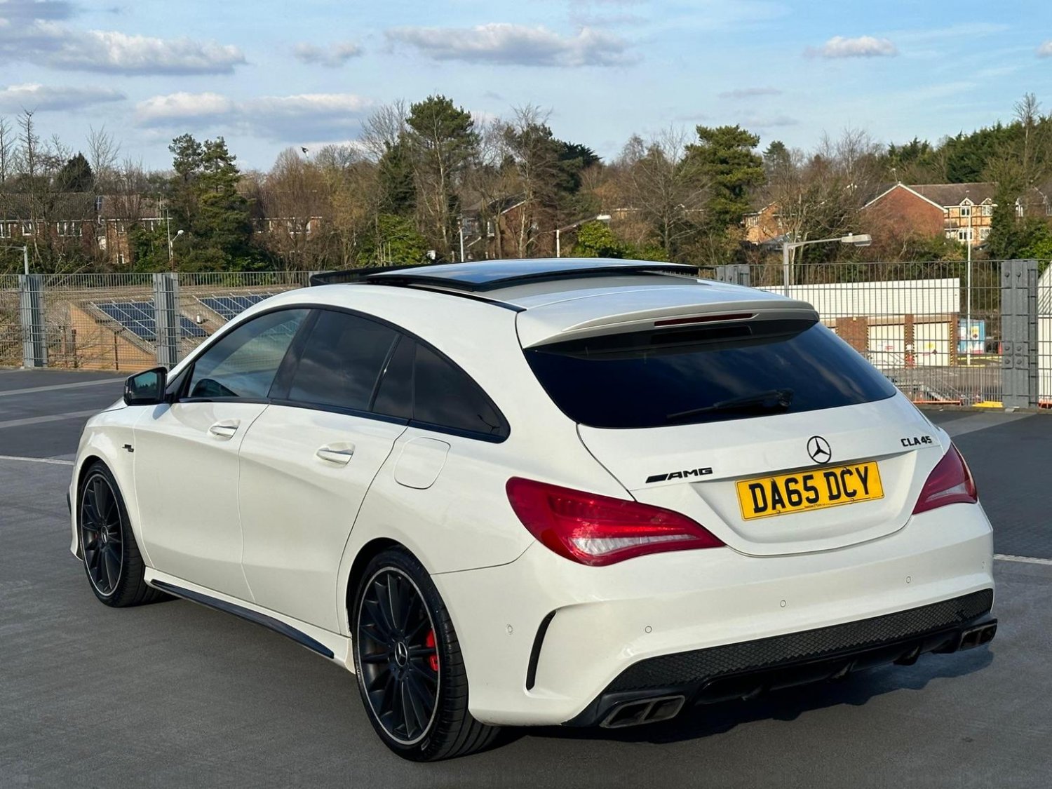 Mercedes Benz CLA