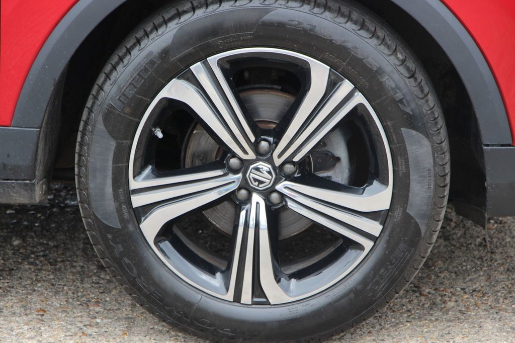 MG ZS