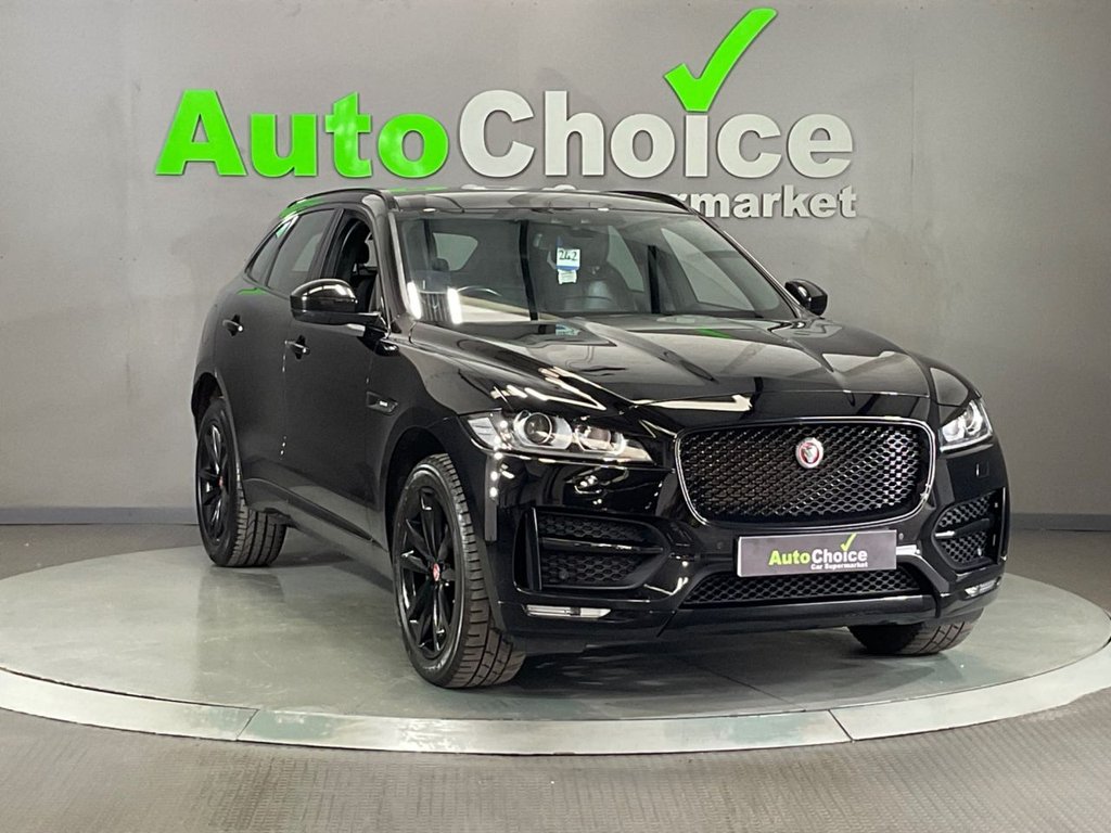 Jaguar F Pace