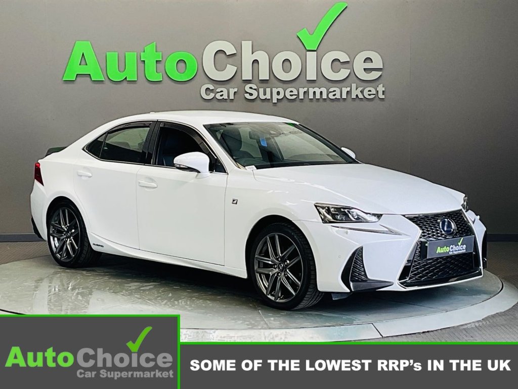 Lexus IS