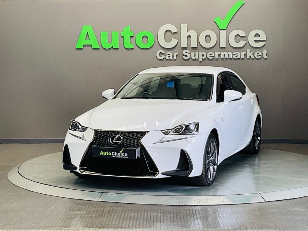 Lexus IS