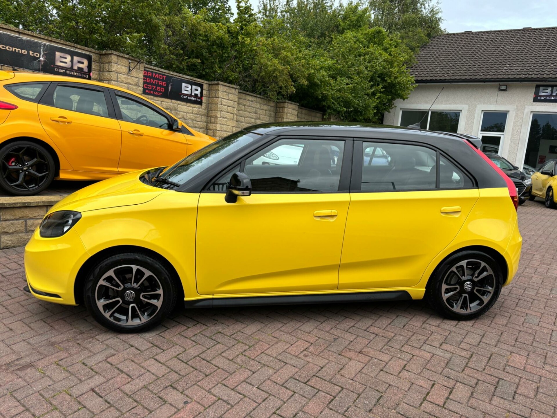 MG 3