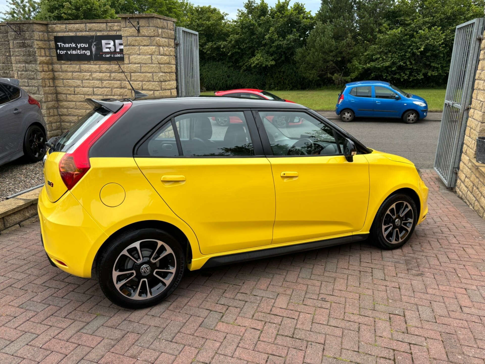 MG 3