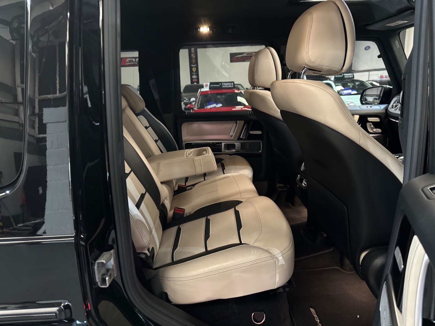 Mercedes Benz G Class