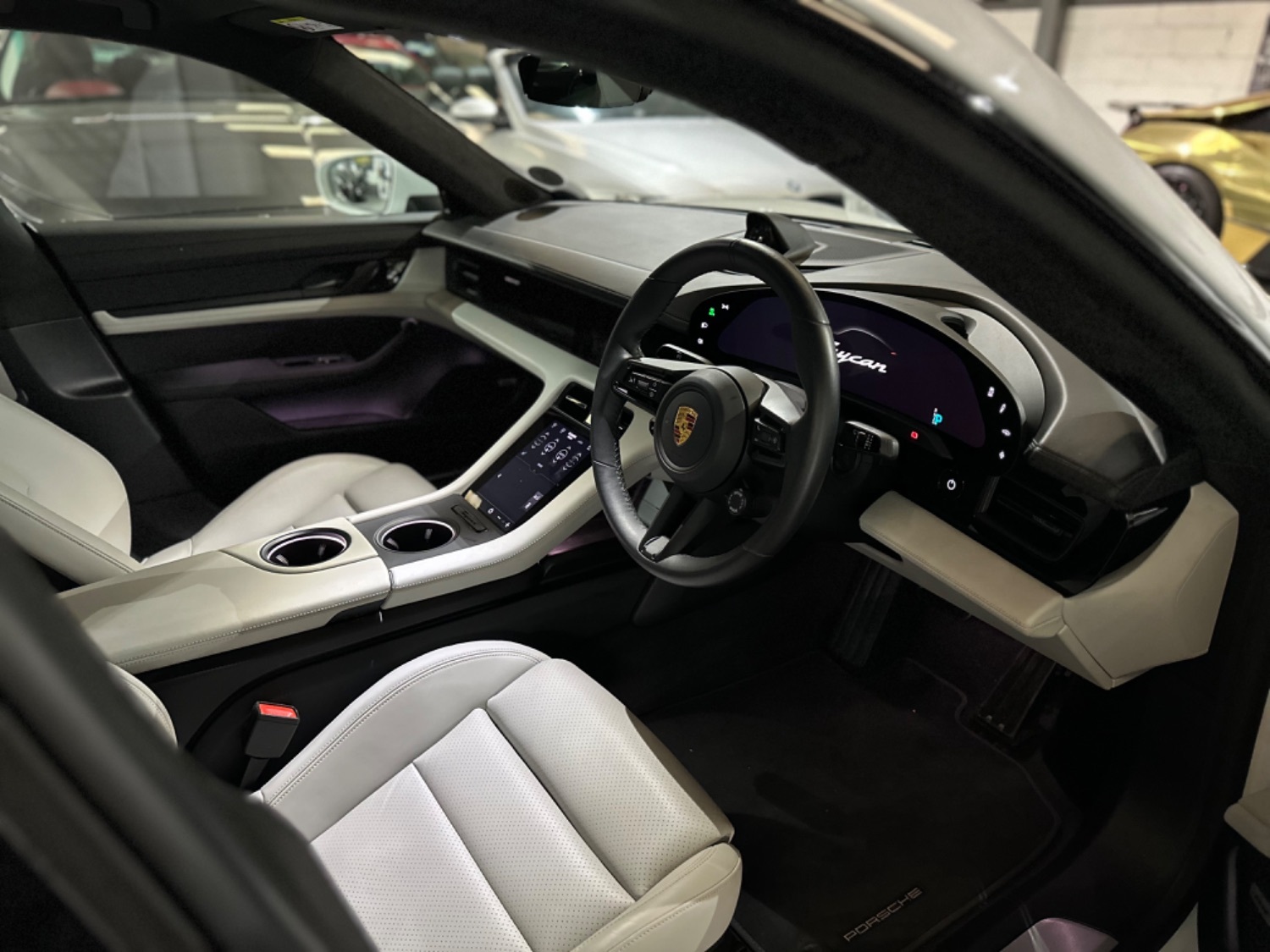 Porsche Taycan