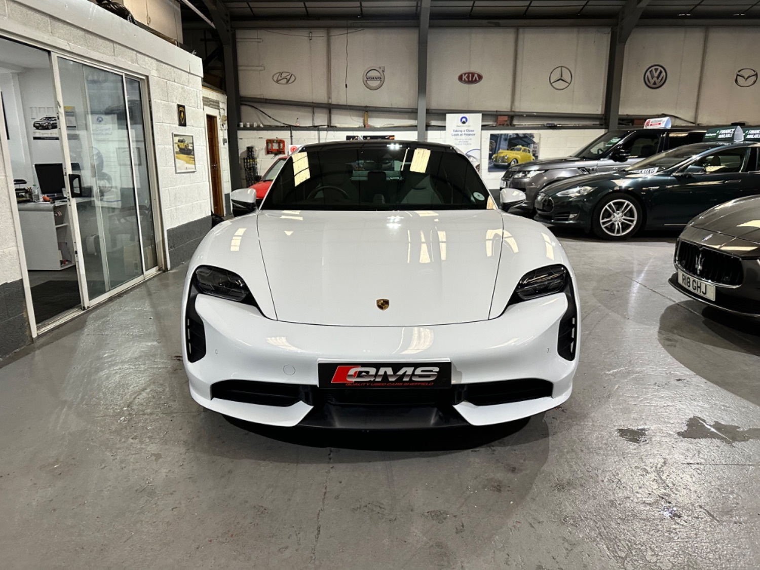 Porsche Taycan