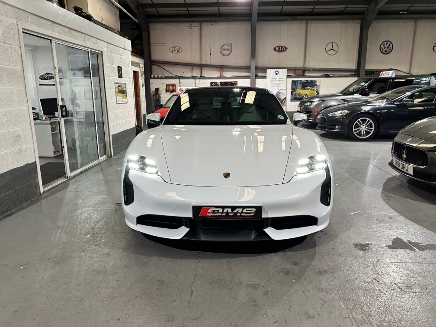 Porsche Taycan