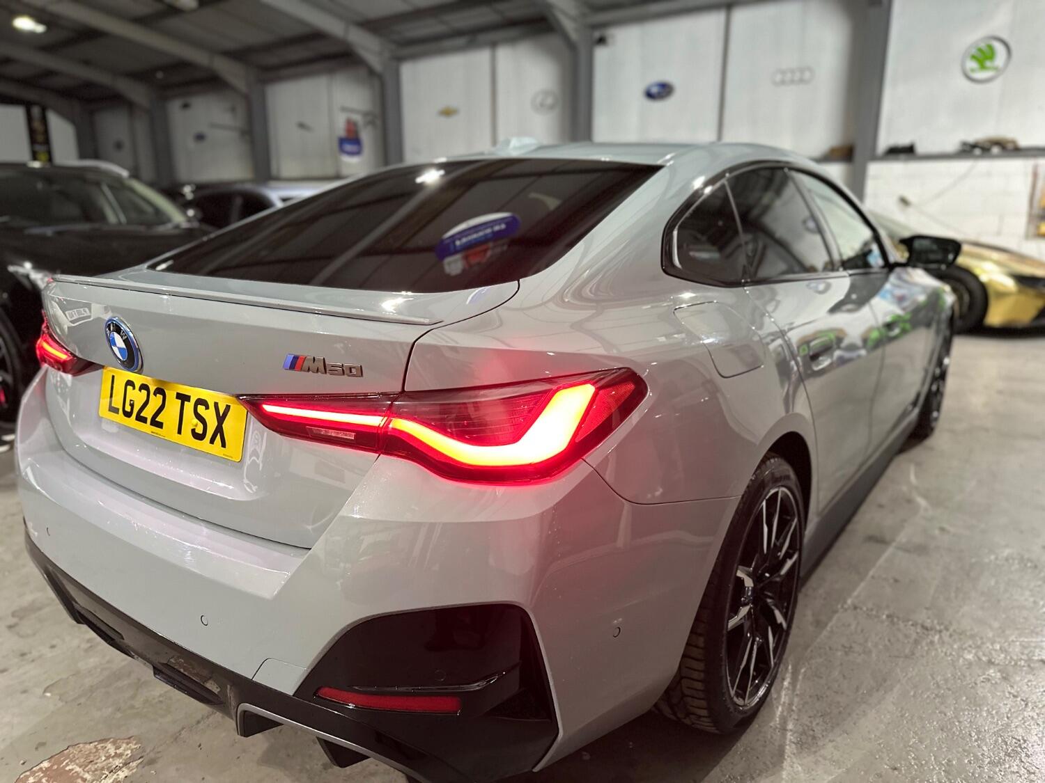 BMW i4