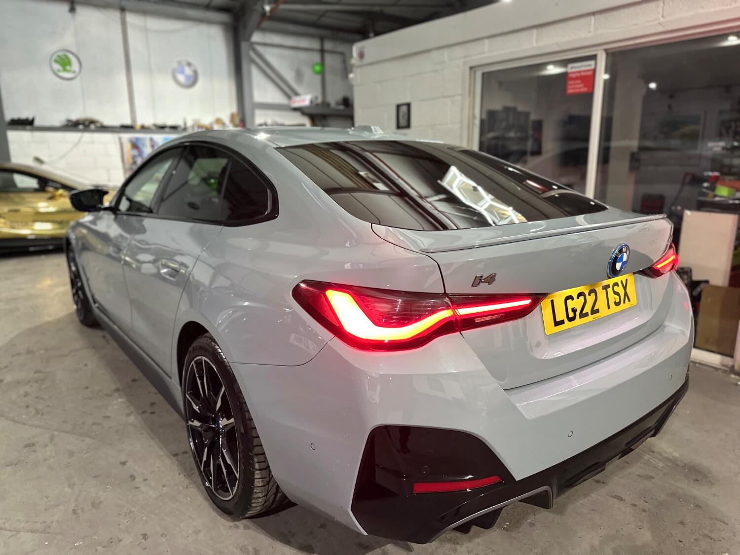 BMW i4