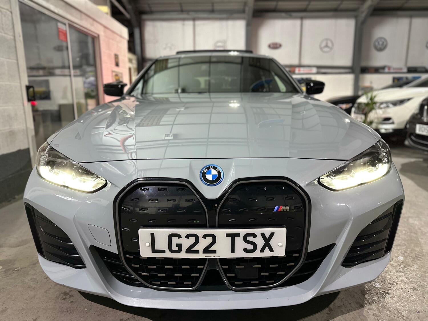 BMW i4