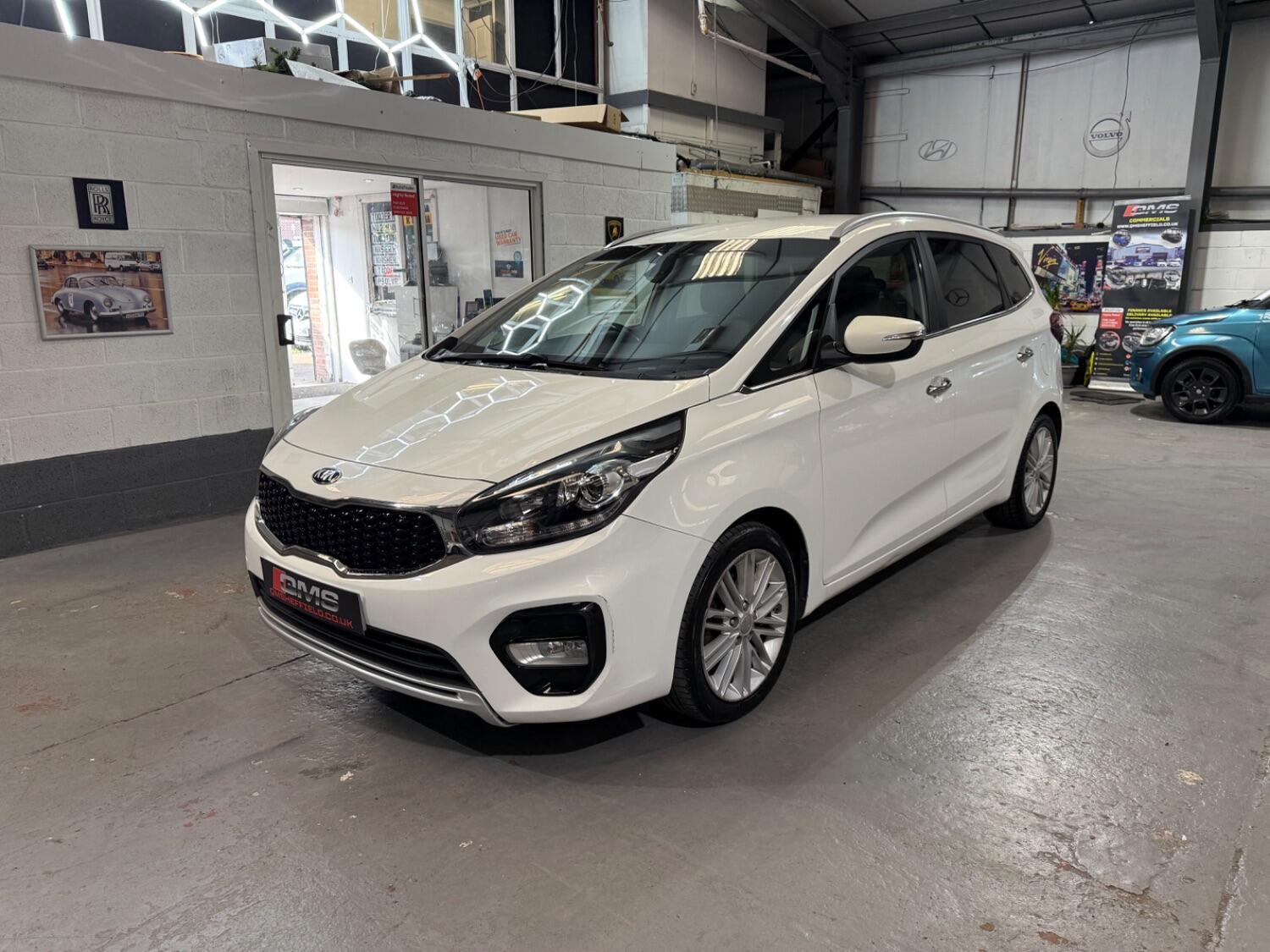 Kia Carens